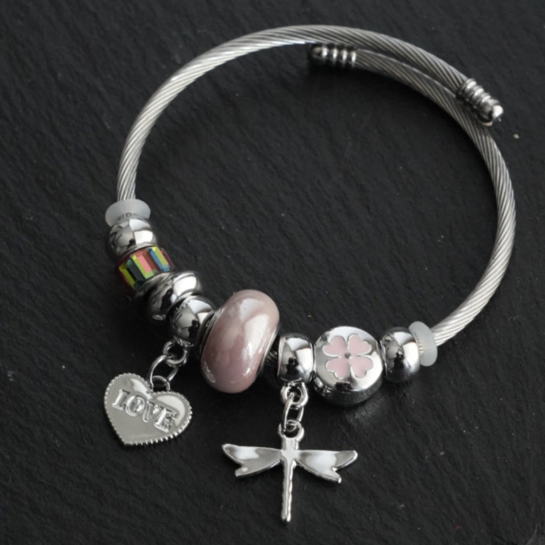 Heart Charm Bangle Bracelet (Pink)