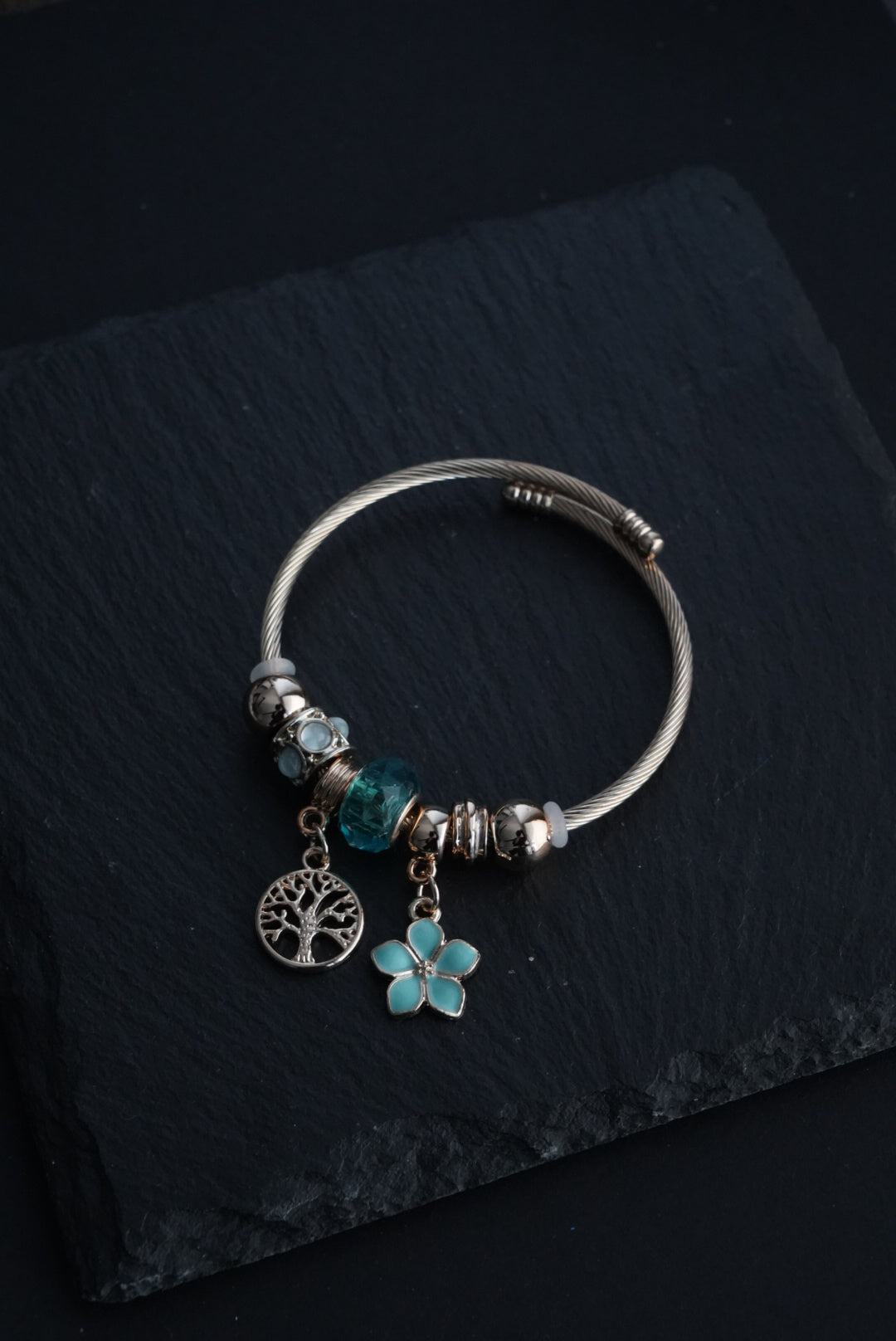 Flower Tree Charm Bangle (Green)