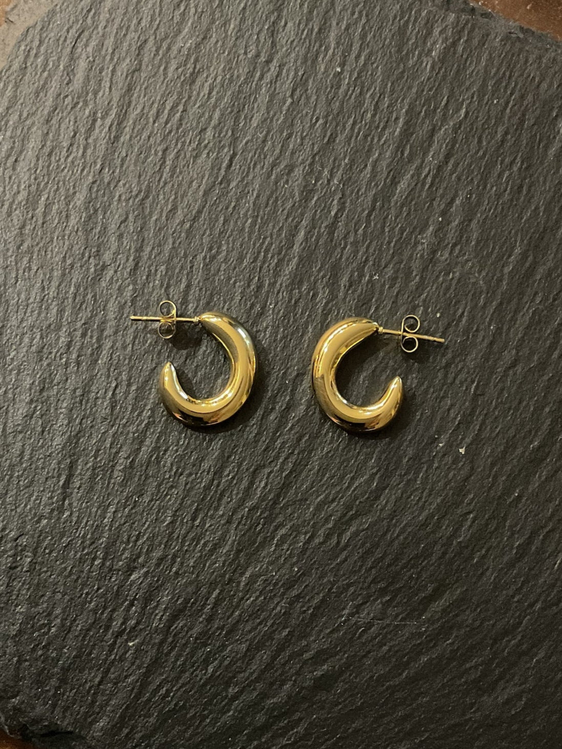 Luna Hoops